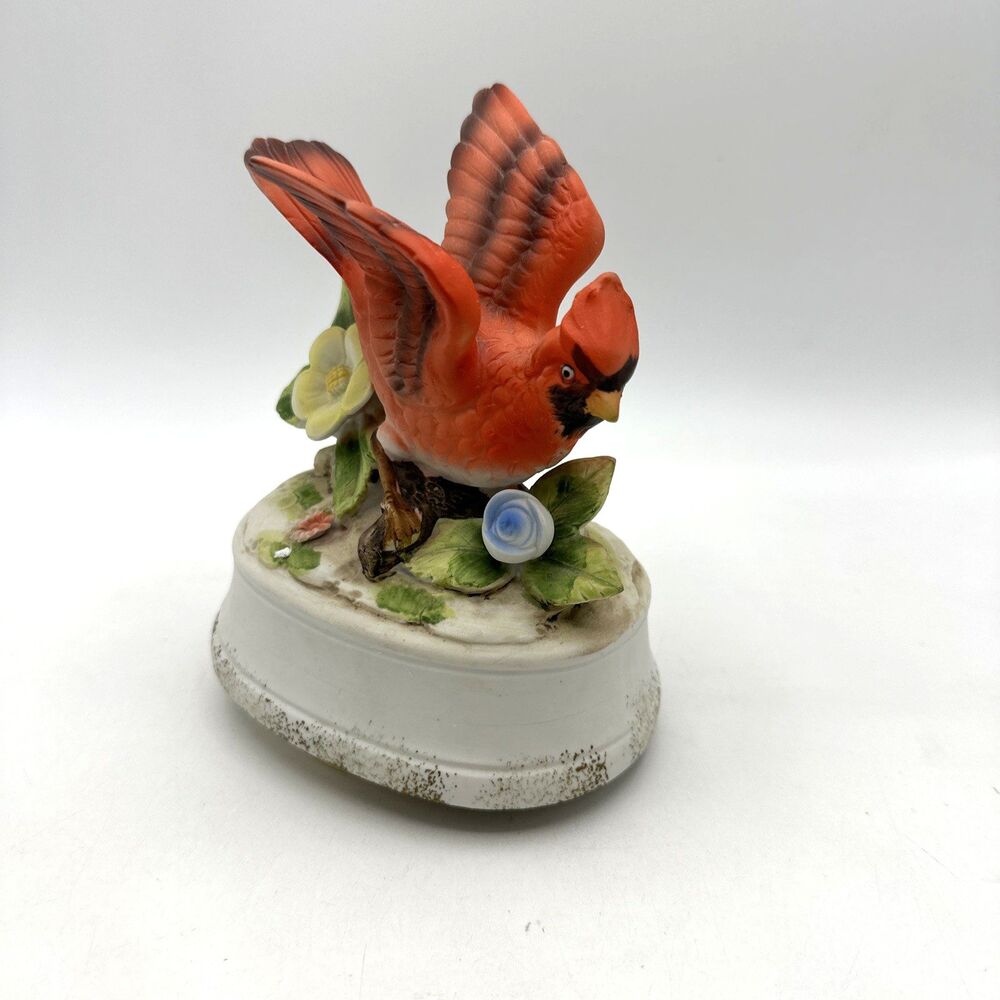 Vintage SANKYO Porcelain Cardinal Bird Flowers Musical Figurine LOVE STORY Japan